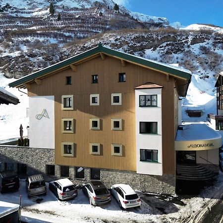Zürs Hotel Albona Nova מראה חיצוני תמונה