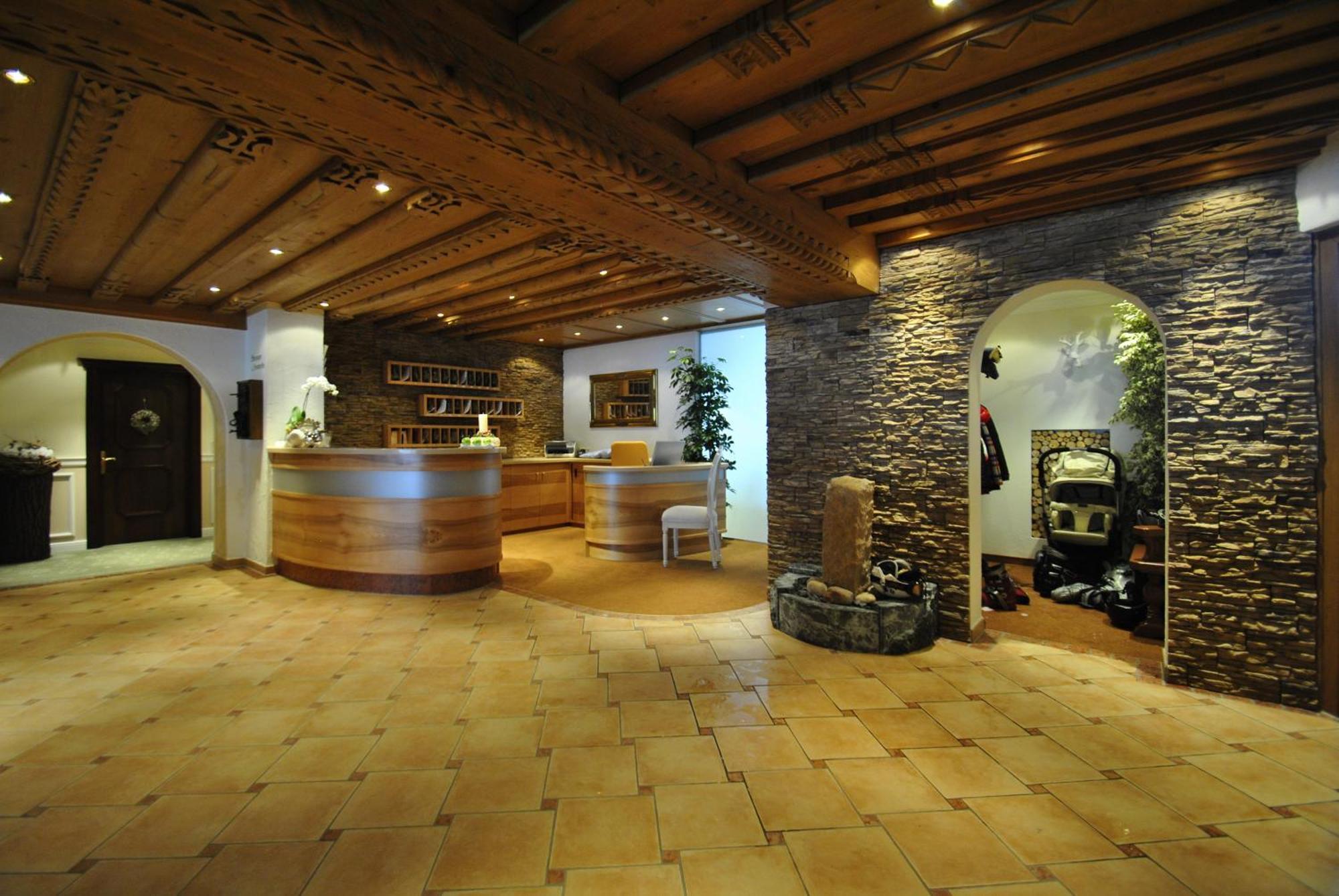 Zürs Hotel Albona Nova מראה חיצוני תמונה