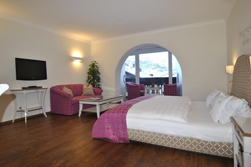 Zürs Hotel Albona Nova מראה חיצוני תמונה