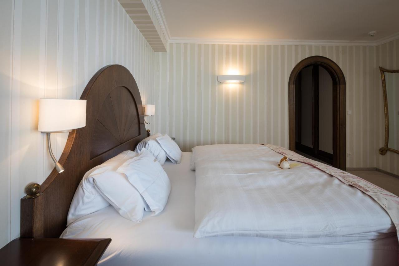 Zürs Hotel Albona Nova מראה חיצוני תמונה