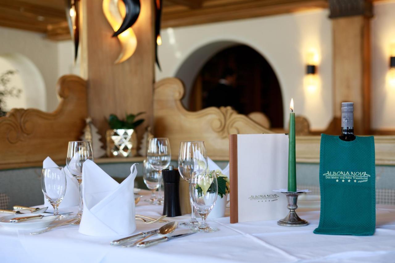 Zürs Hotel Albona Nova מראה חיצוני תמונה